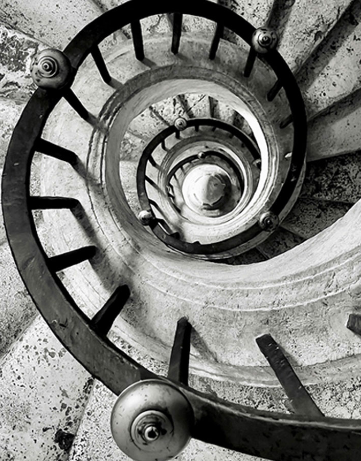 Angebot Projektmanagement Wendeltreppe